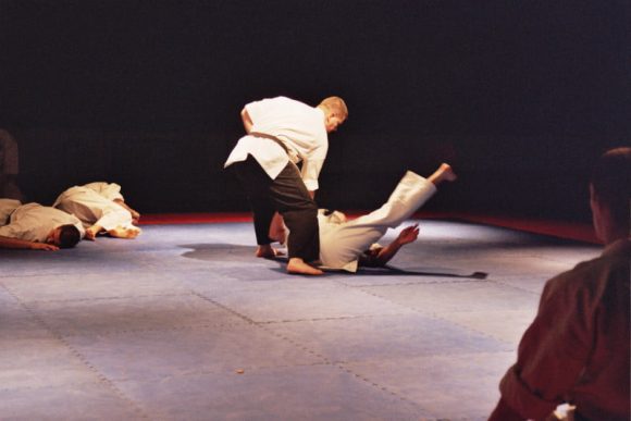 osoto gari bacanje