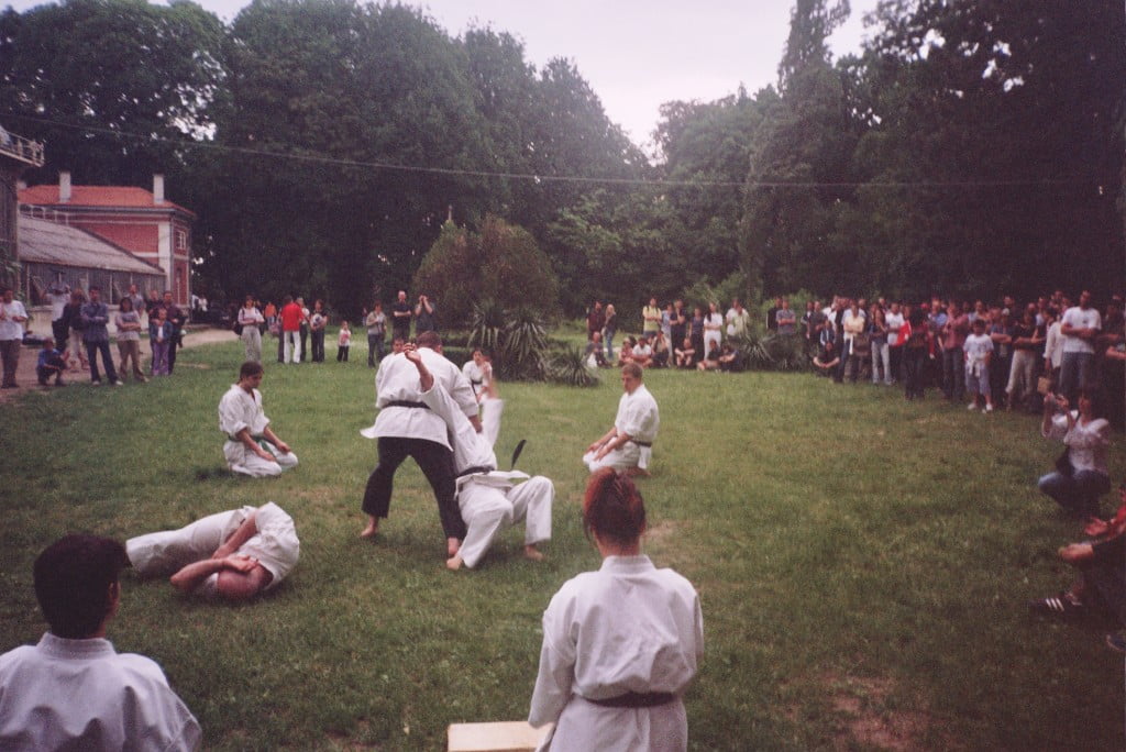 demonstracija karatea u botaničkoj bašti
