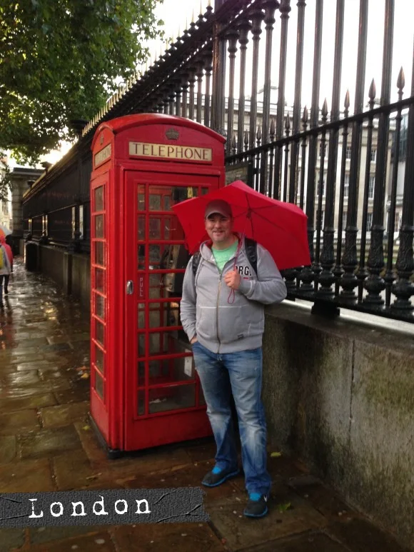 london phone booth