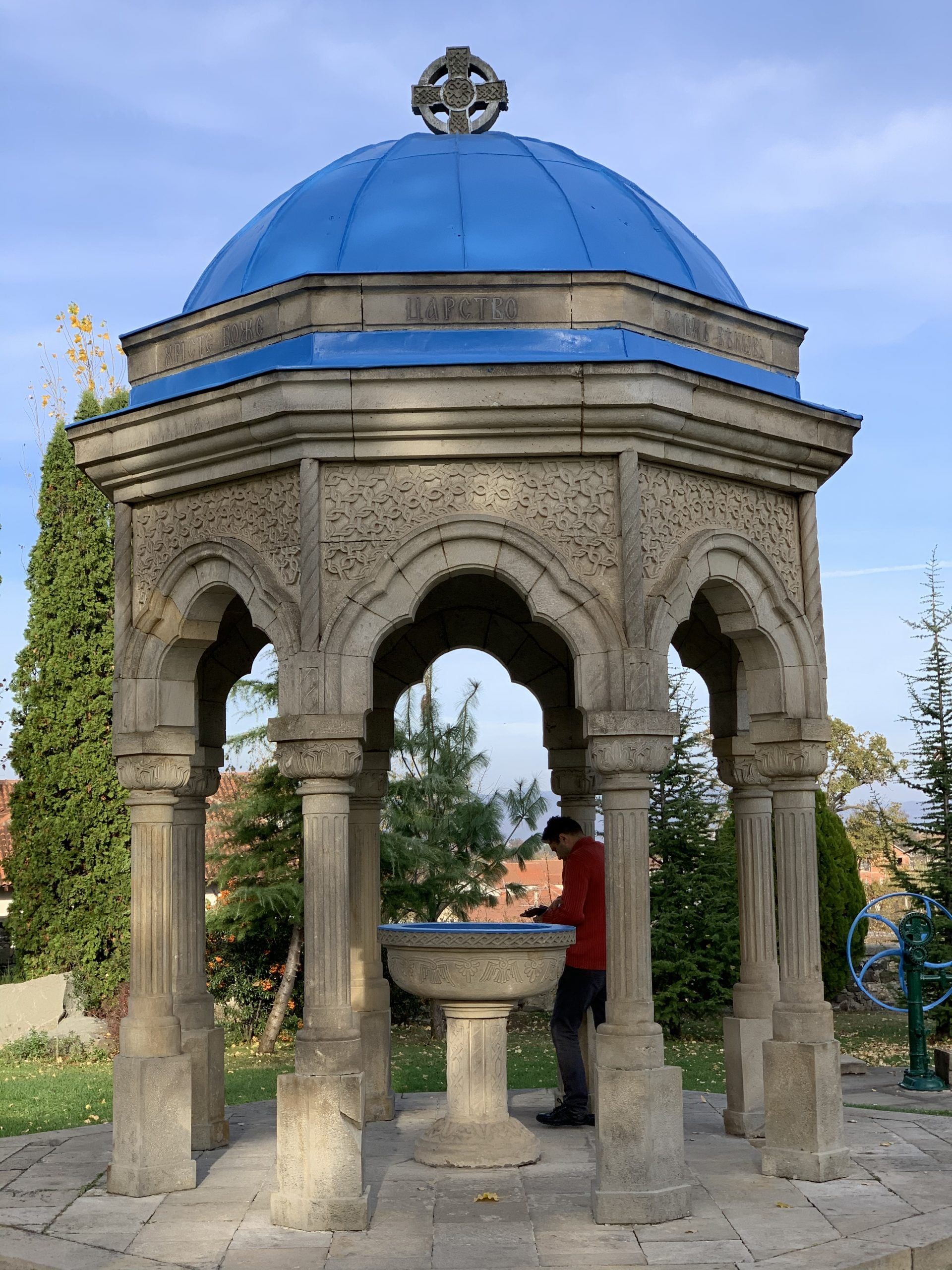 Manastir Žiča slike plava boja