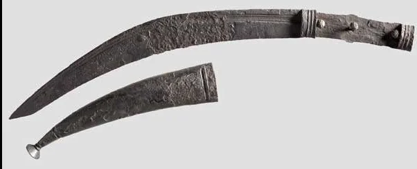 Илирски мач, сечиво са унутрашње стране. 