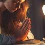 Кратак курс – како се молити и зашто је молитва јача од медитације?
